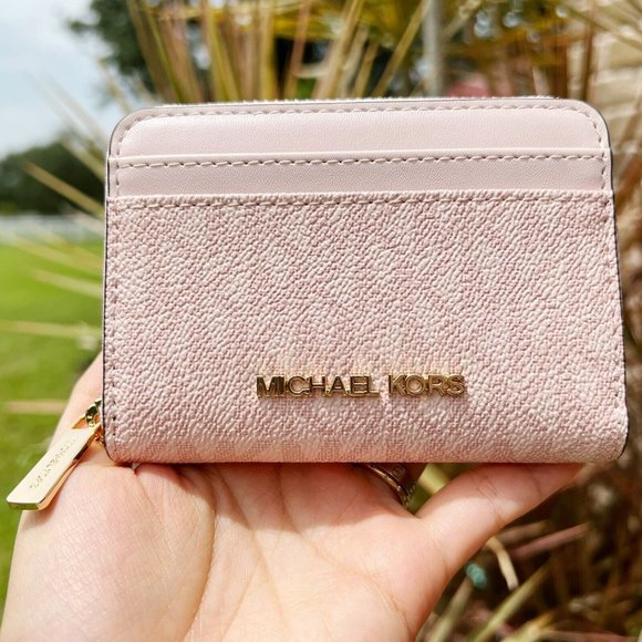 Michael Kors Handbags - Michael Kors Zip Around Card Case Wallet